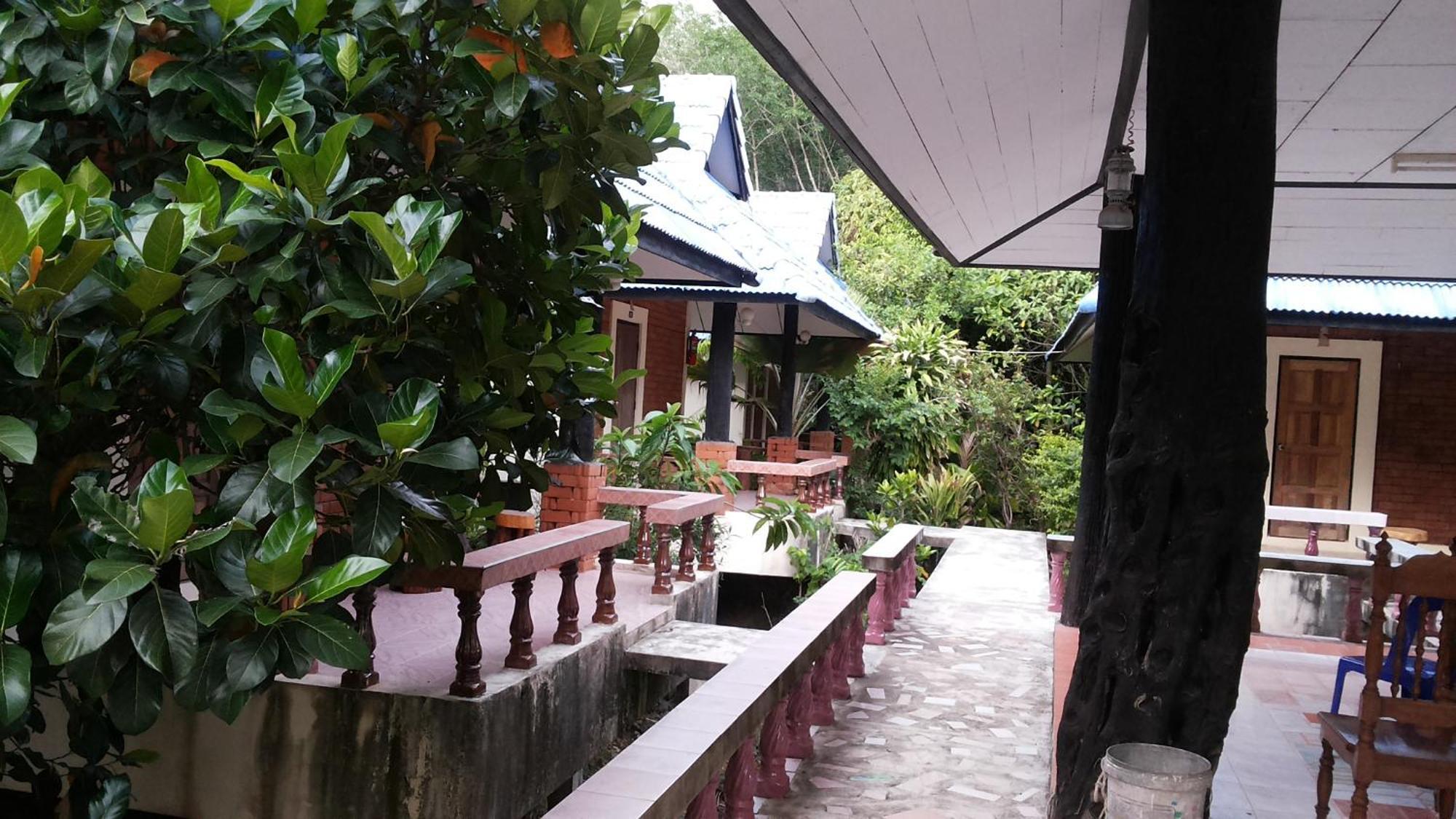 美丽岛度假酒店 Ko Lanta 外观 照片
