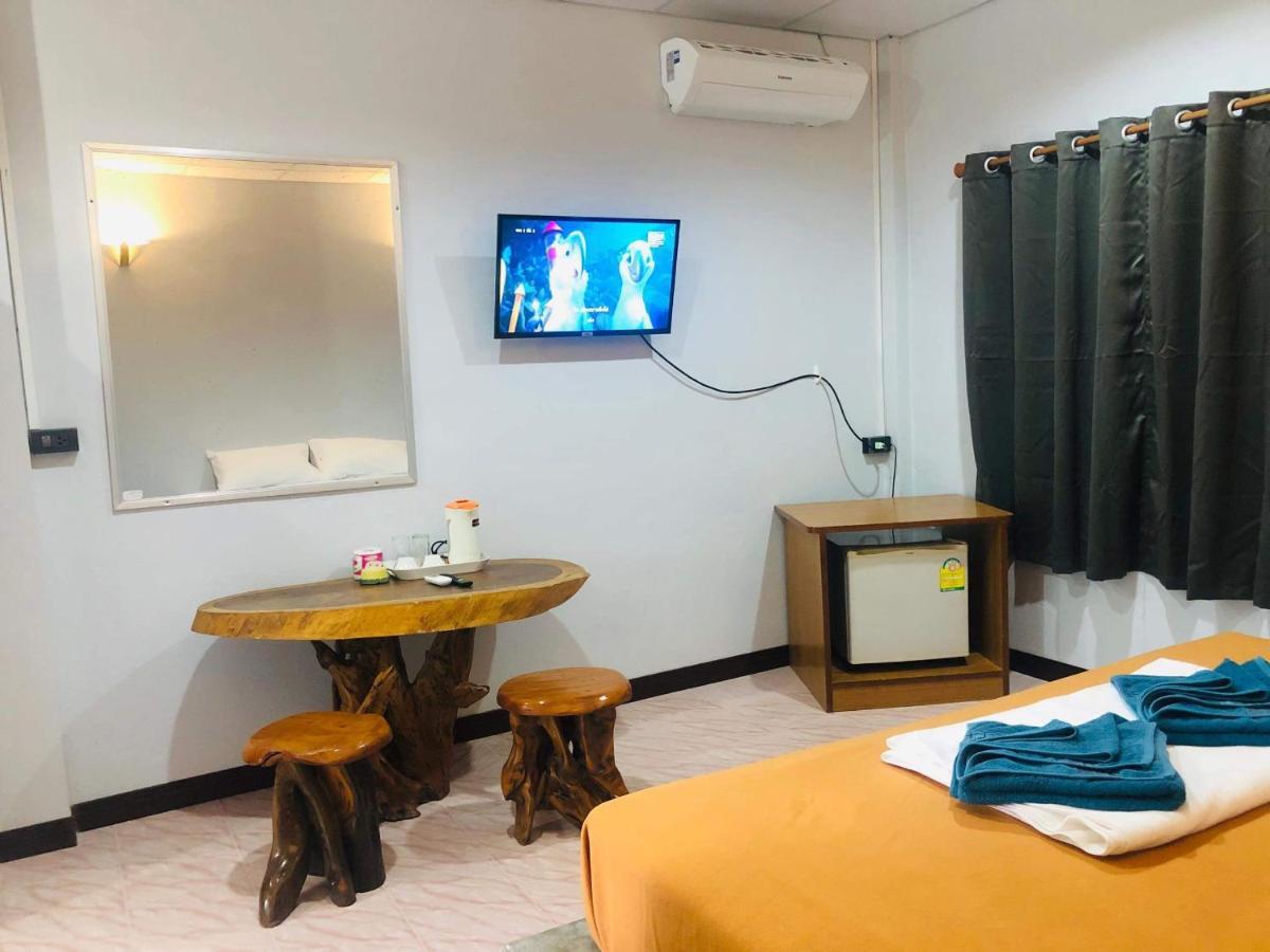 美丽岛度假酒店 Ko Lanta 外观 照片