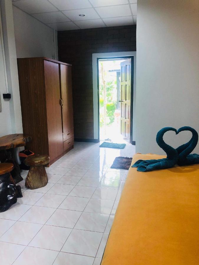 美丽岛度假酒店 Ko Lanta 外观 照片